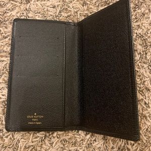 Louis Vuitton Black Leather Checkbook